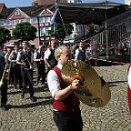 1695