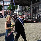 1742