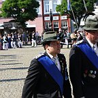 1743