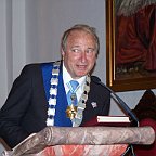 100 7054