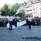 100 8537