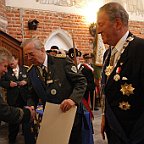 EGS-Ritter-Polen200  Bei der Frühjahrstagung der EGS in Polen wurde auch der Keldenicher Ex-Bundesschützenkönig Heinz-Peter Metzen zum Ritter geschlagen  Bild: Reiner Züll : Schützen, Polen, Ritterschlag