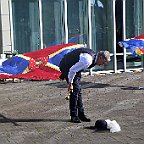 557