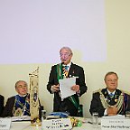 1558
